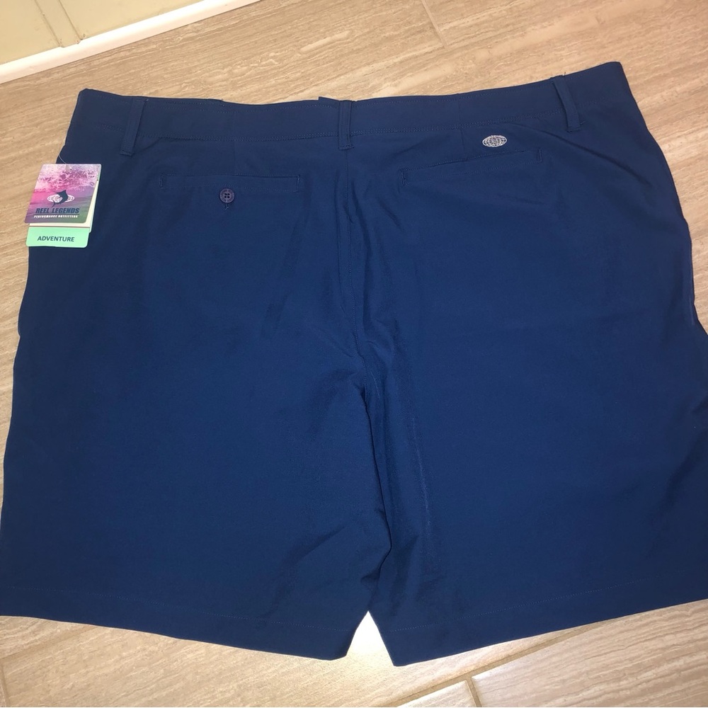 NWT Reel Legends Navy Flat Front Shorts Size 24W - Picture 2 of 7